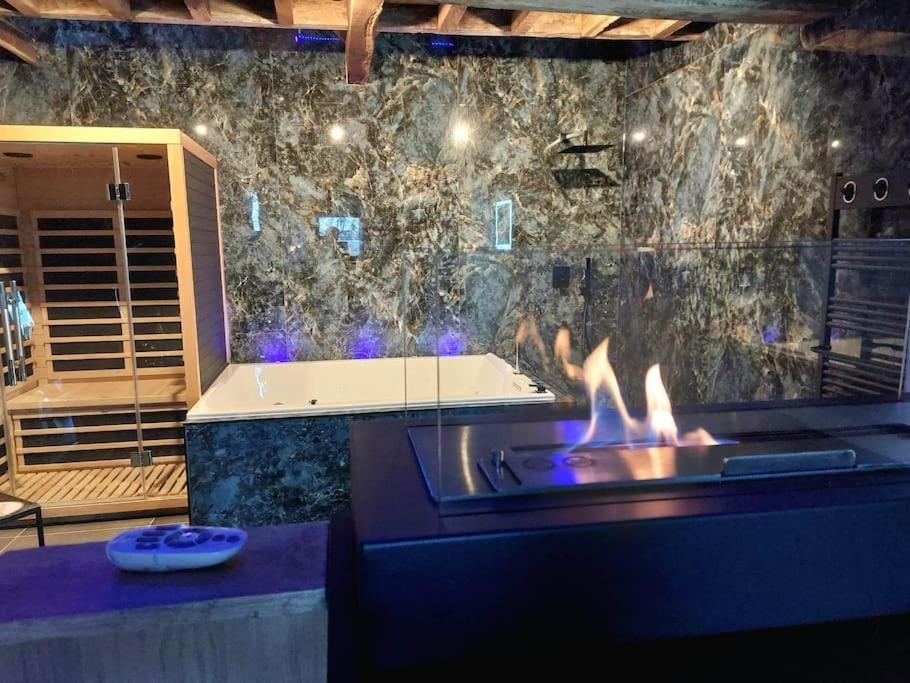Le Duplex De L'Etoile Home Cinema Jacuzzi Et Sauna Privatif Longmesnil Екстериор снимка
