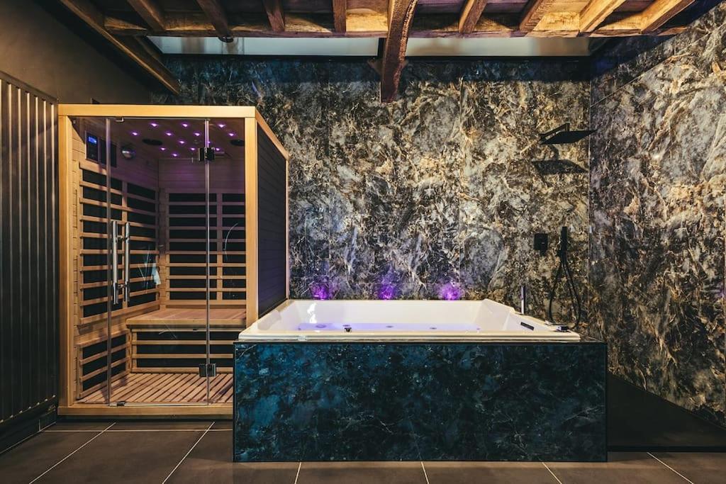 Le Duplex De L'Etoile Home Cinema Jacuzzi Et Sauna Privatif Longmesnil Екстериор снимка