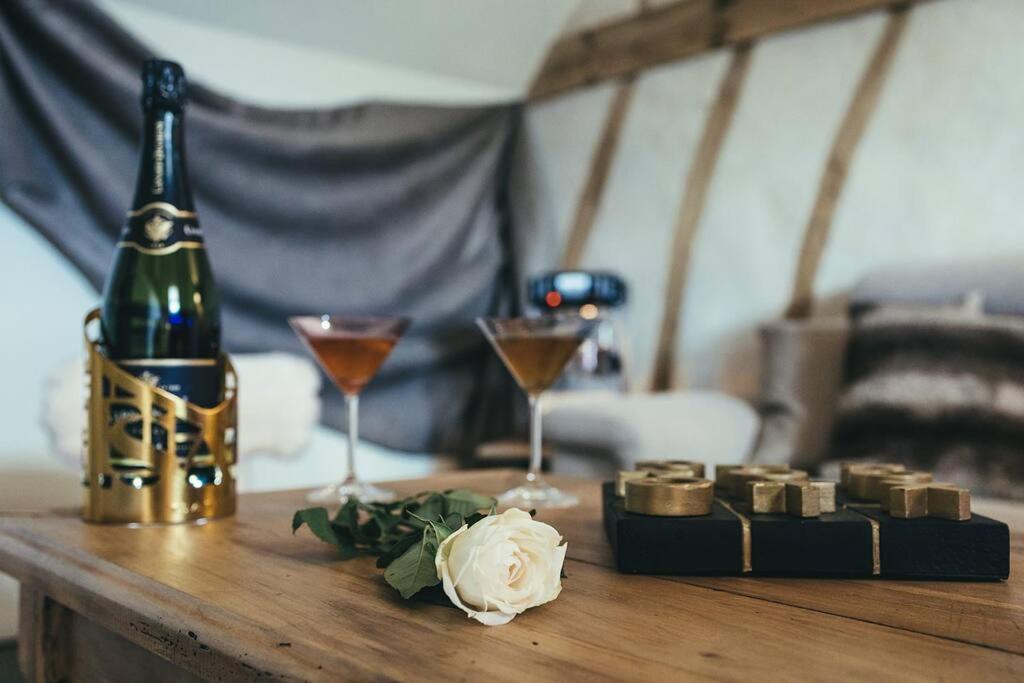 Le Duplex De L'Etoile Home Cinema Jacuzzi Et Sauna Privatif Longmesnil Екстериор снимка