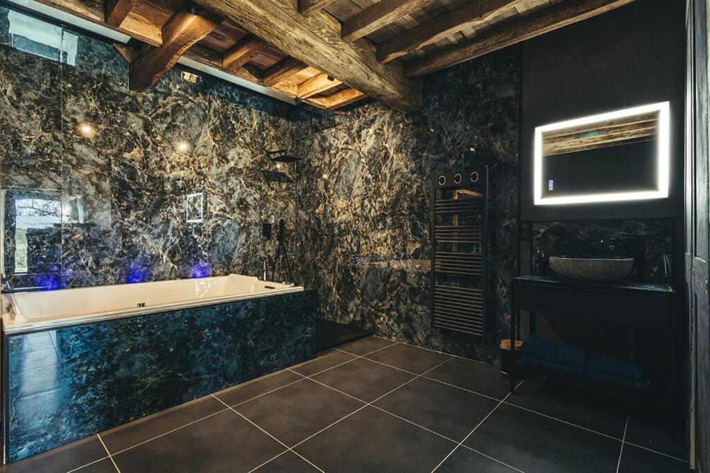 Le Duplex De L'Etoile Home Cinema Jacuzzi Et Sauna Privatif Longmesnil Екстериор снимка